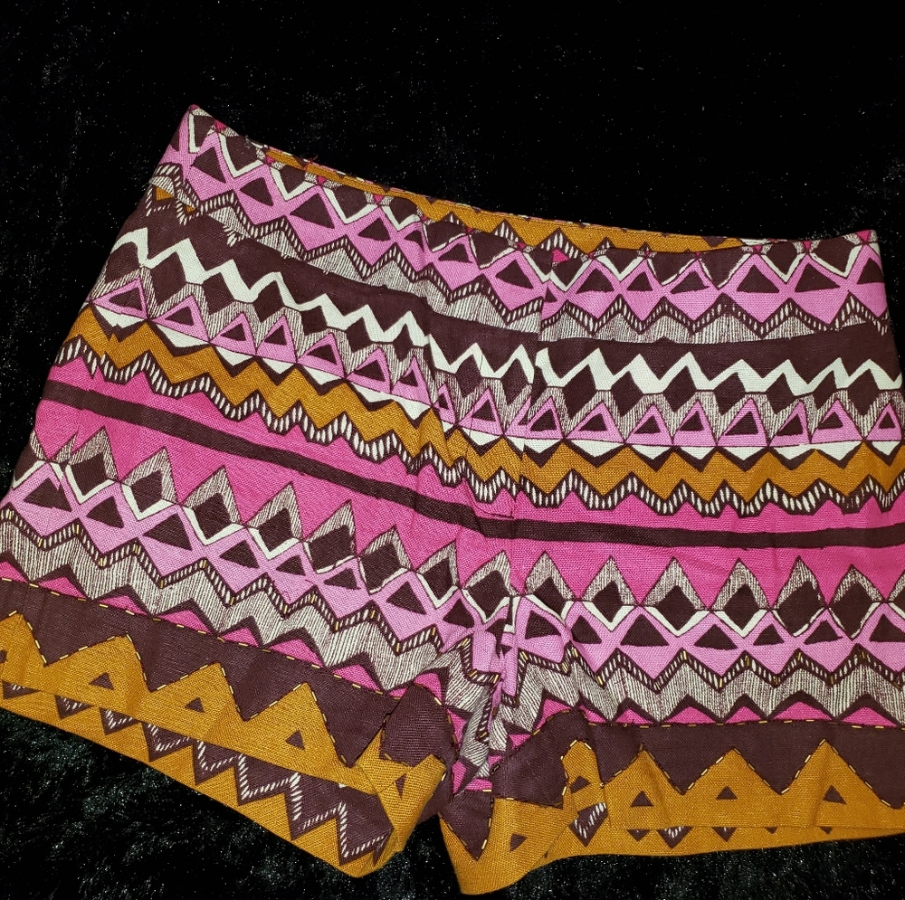 Loft Shorts